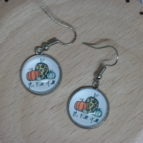 Its Fall Y'all hook earring - Picture 4 of 4